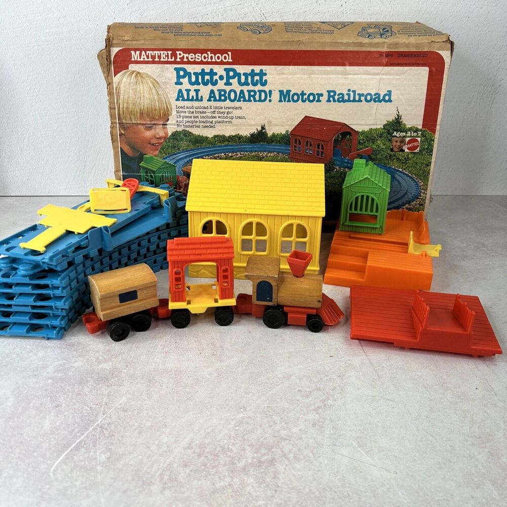 1976 Martel Putt Putt All Aboard Railroad Train Wood Parts Toy Vtg No Travelers